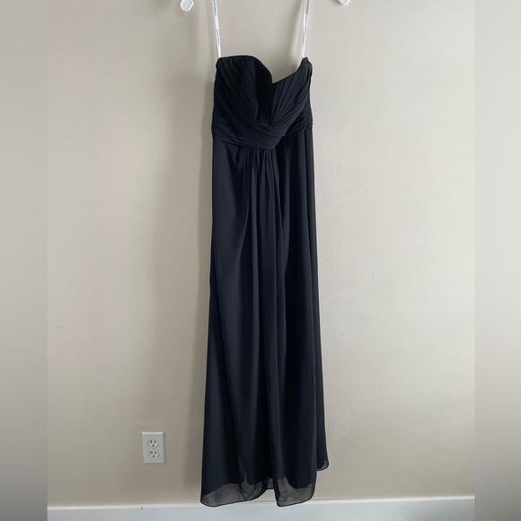 David's Bridal // Black Strapless Chiffon Dress - Picture 4 of 6